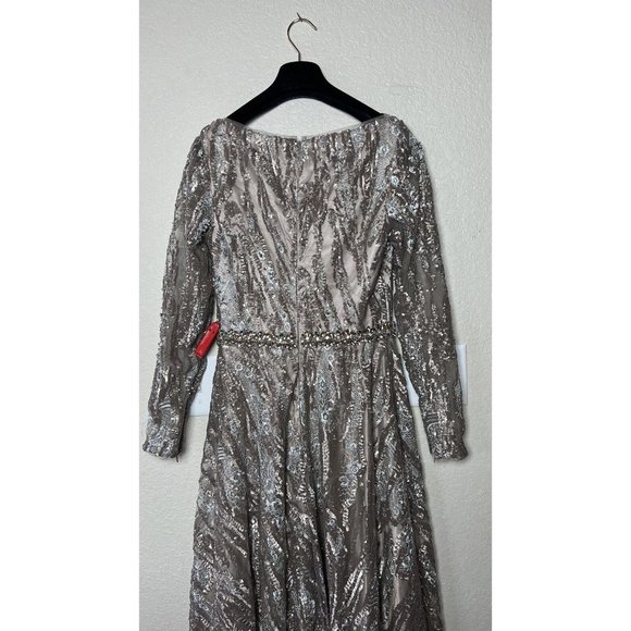 Mac Duggal size 4 Embroidered & Embellished Long Sleeve Tulle Ballgown $798 - Picture 10 of 16